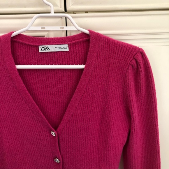 Soft Zara women’s v-neck crop sweater - Picture 5 of 12